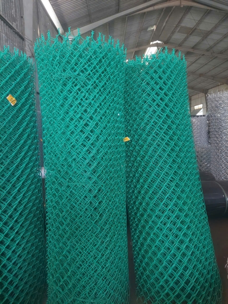 Lưới B40 lõi thép bọc PVC Lưới B40 lõi thép bọc PVC