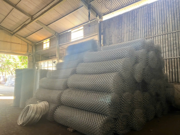 Lưới thép hàn mạ kẽm cho công trình miền Trung Lưới thép hàn mạ kẽm cho công trình miền Trung