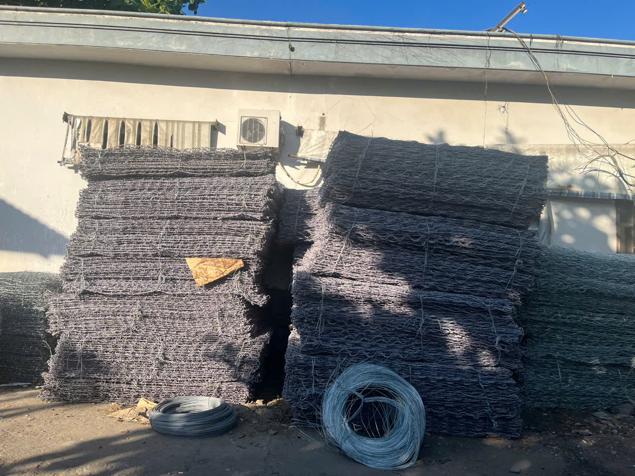 Khi nào nên dùng lưới thép mạ kẽm thay cho lưới thép thường?